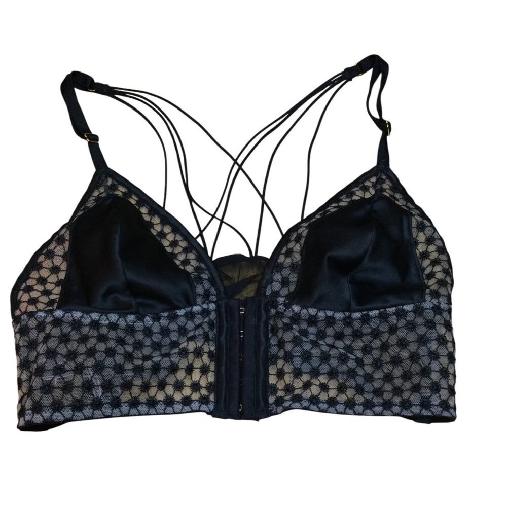 Victorias Secret Black Mesh Lace Bralette Size M Gothic Bra Vamp Witchy Goth